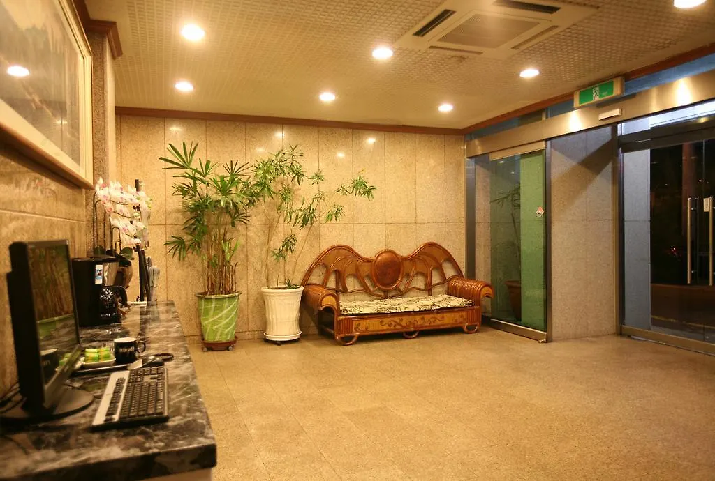 New World Hotel Seoul
